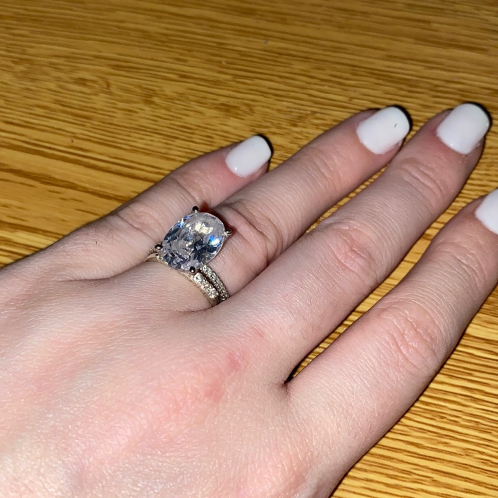 **SILVER CZ DIAMOND RING SIZE 6 💍 - Picture 7 of 9